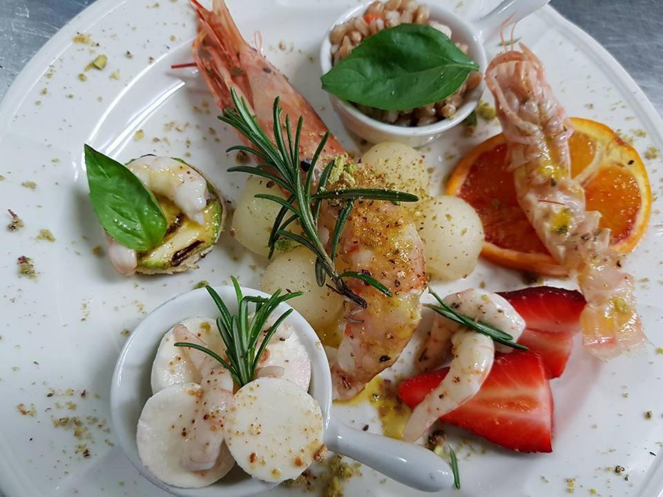B&B La Sicilia A Tavola Pisa Luaran gambar